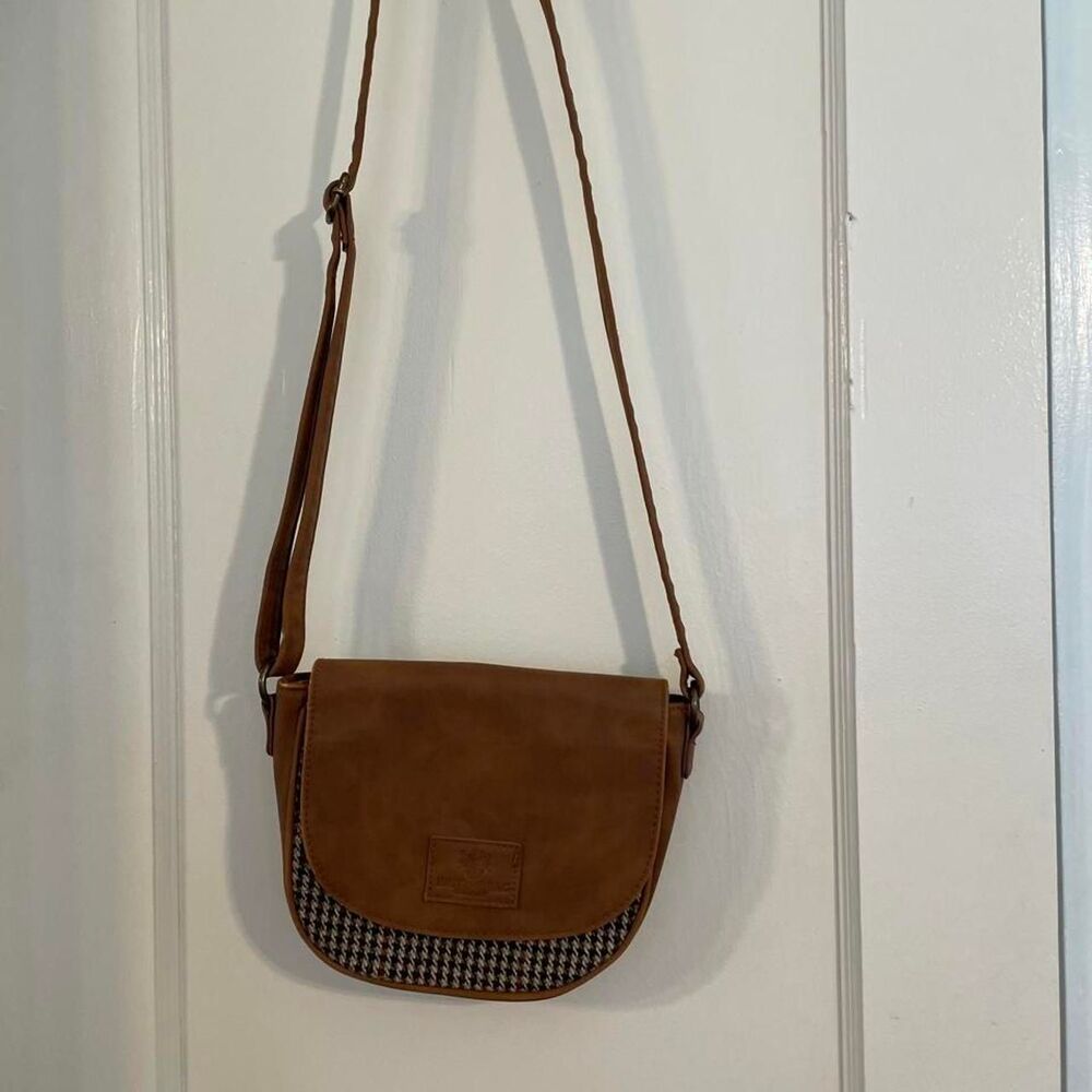 The British Women's Brown and Tan Bag